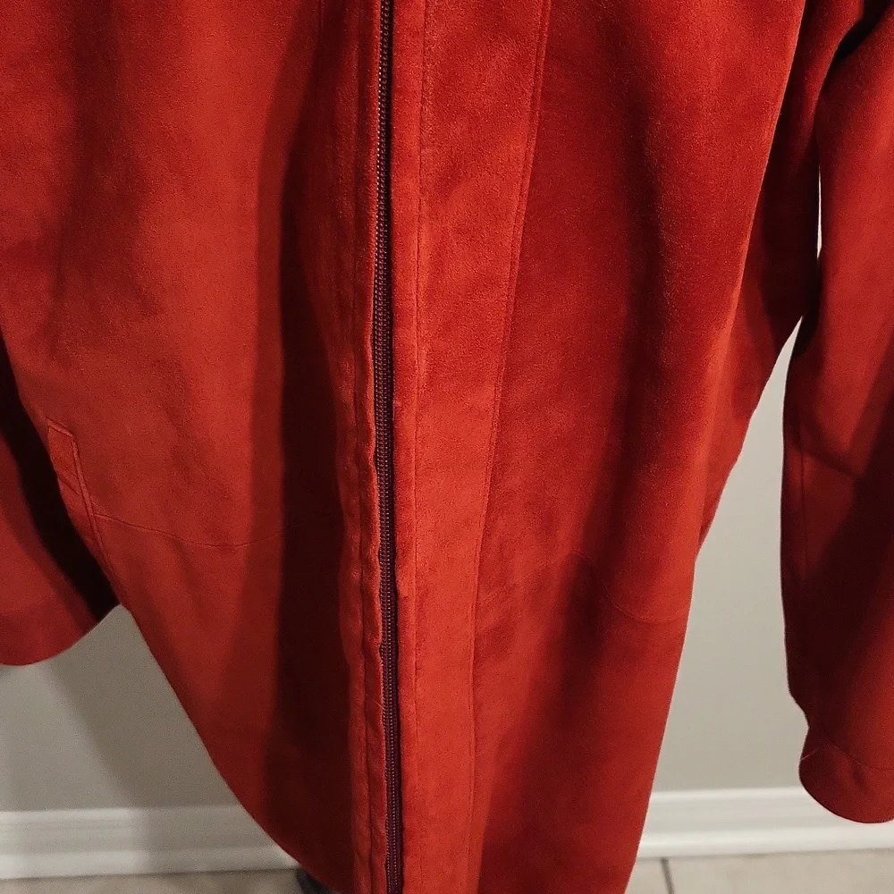 Danier Red Suede Jacket - Picture 4 of 14